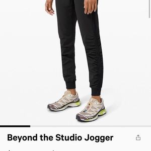 Lululemon Beyond the Studio Joggers NWT